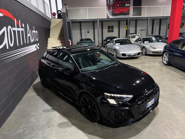 AUDI RS3 TETTO MATRIX TOTAL BLACK