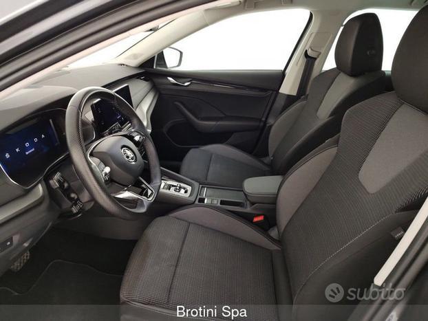 Skoda Octavia 1.5 e-TEC DSG Wagon Ambition