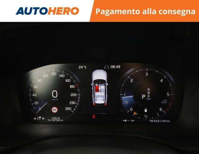 VOLVO XC60 B4 (d) AWD Geartronic Momentum