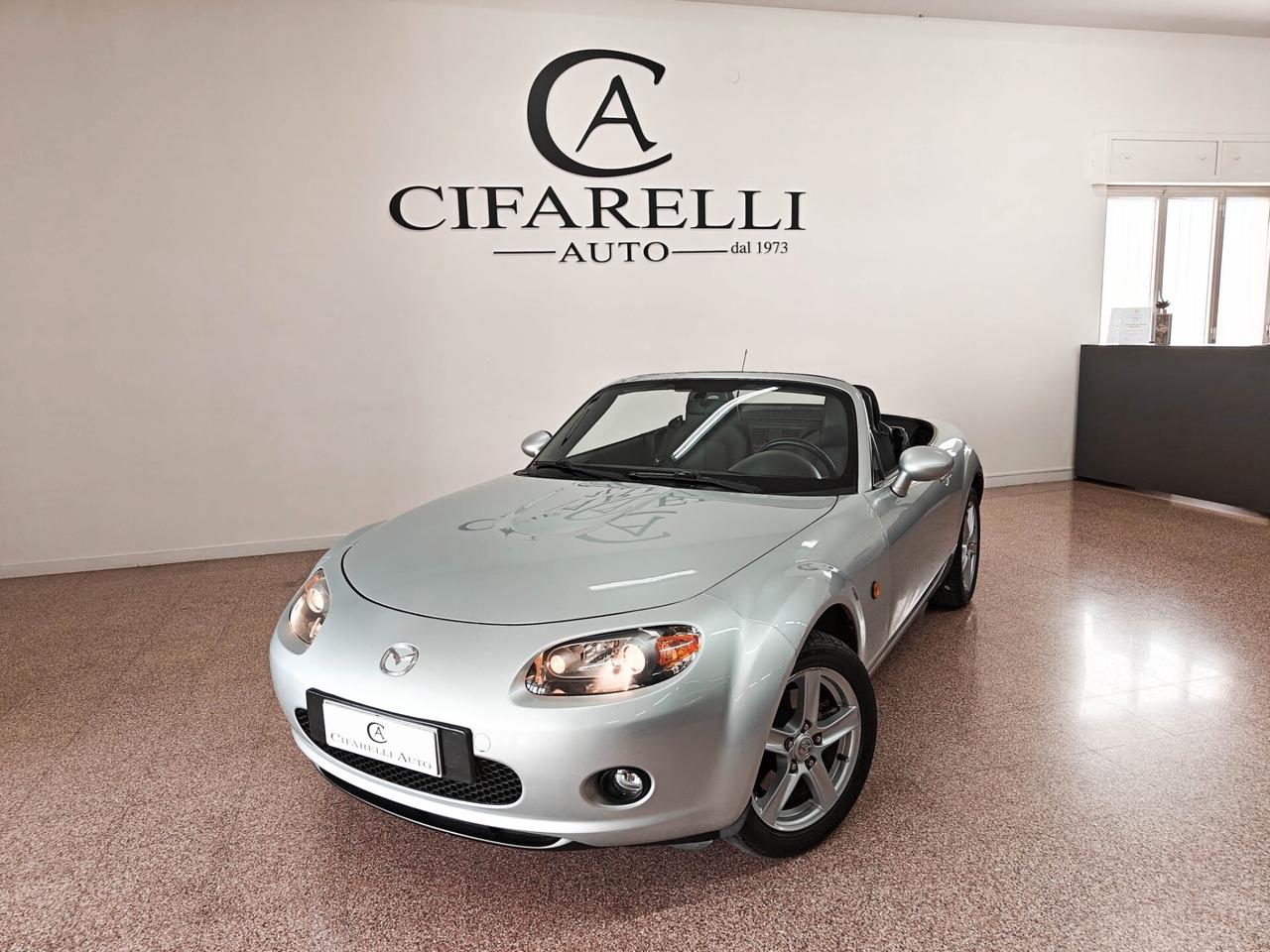 Mazda MX-5 Roadster 1.8L Wind