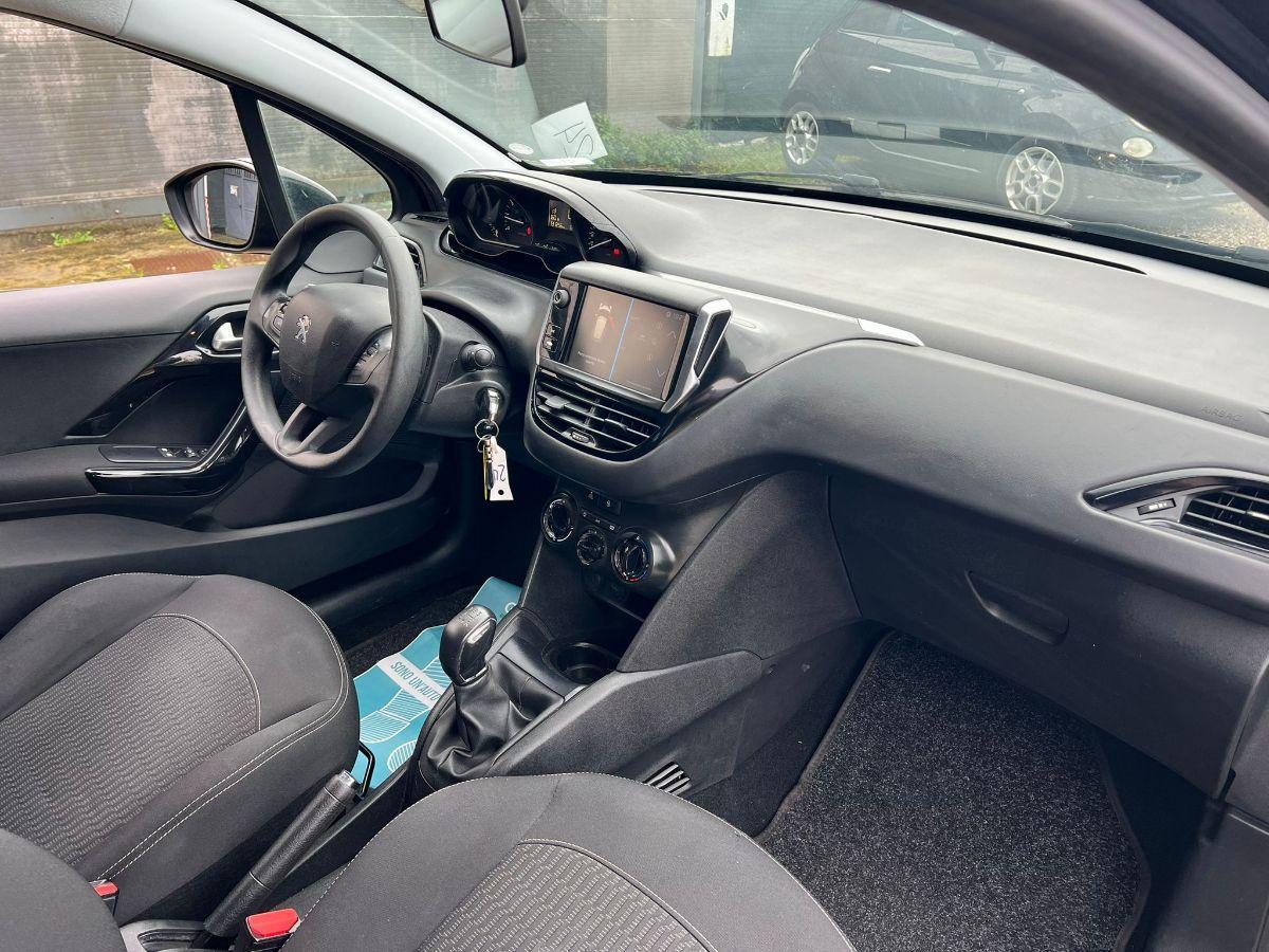 PEUGEOT - 208 1.2 puretech Active s&s 82cv 5p neopatentati