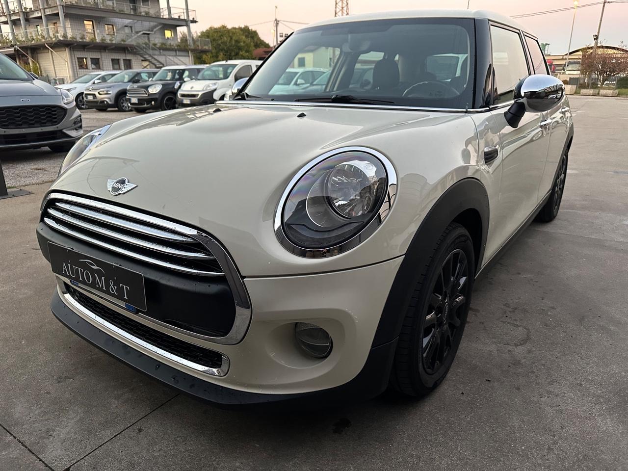 Mini 1.5 Cooper D Business XL
