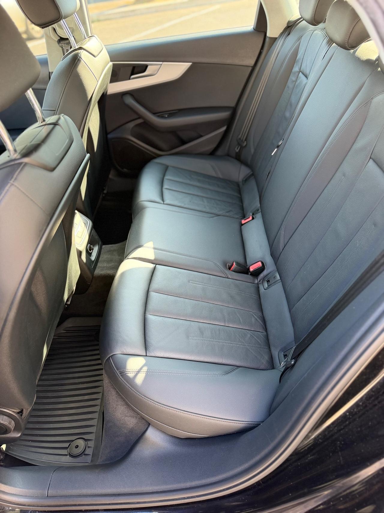 Audi A4 30 TDI S tronic Design