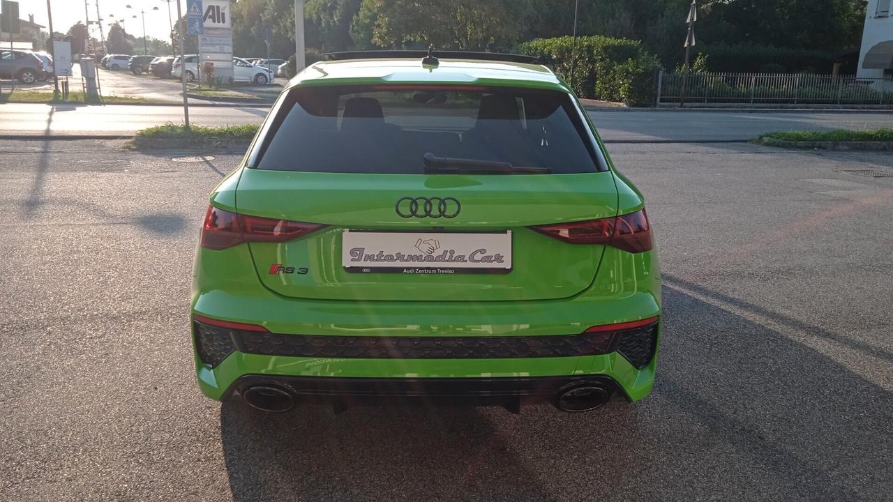 Audi A3 RS 3 TFSI quattro S tronic