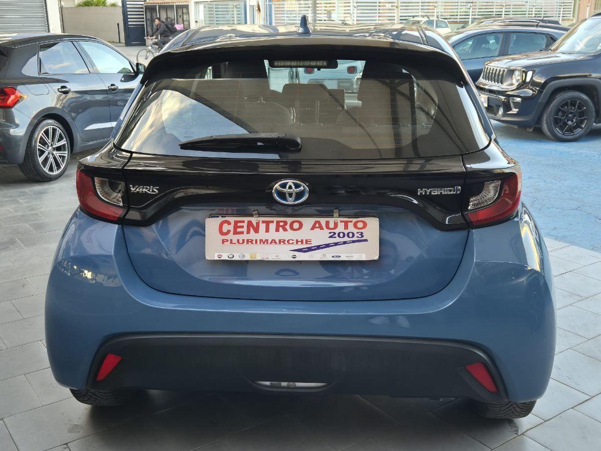 TOYOTA - Yaris - 1.5 Hybrid 5p. Business