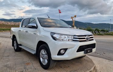 Toyota Hilux 2.5 D-4D 4WD 4p.