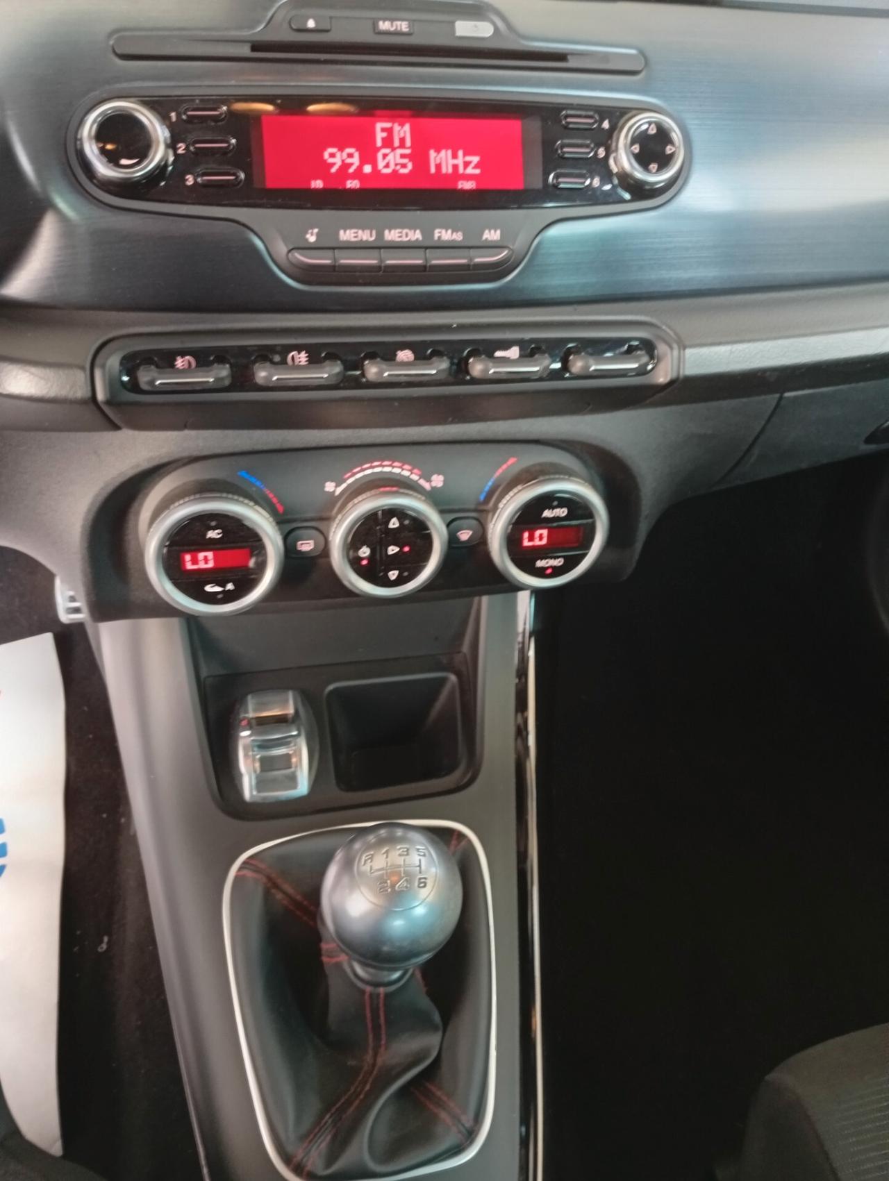 Alfa Romeo Giulietta 2.0 JTDm-2 140 CV Exclusive
