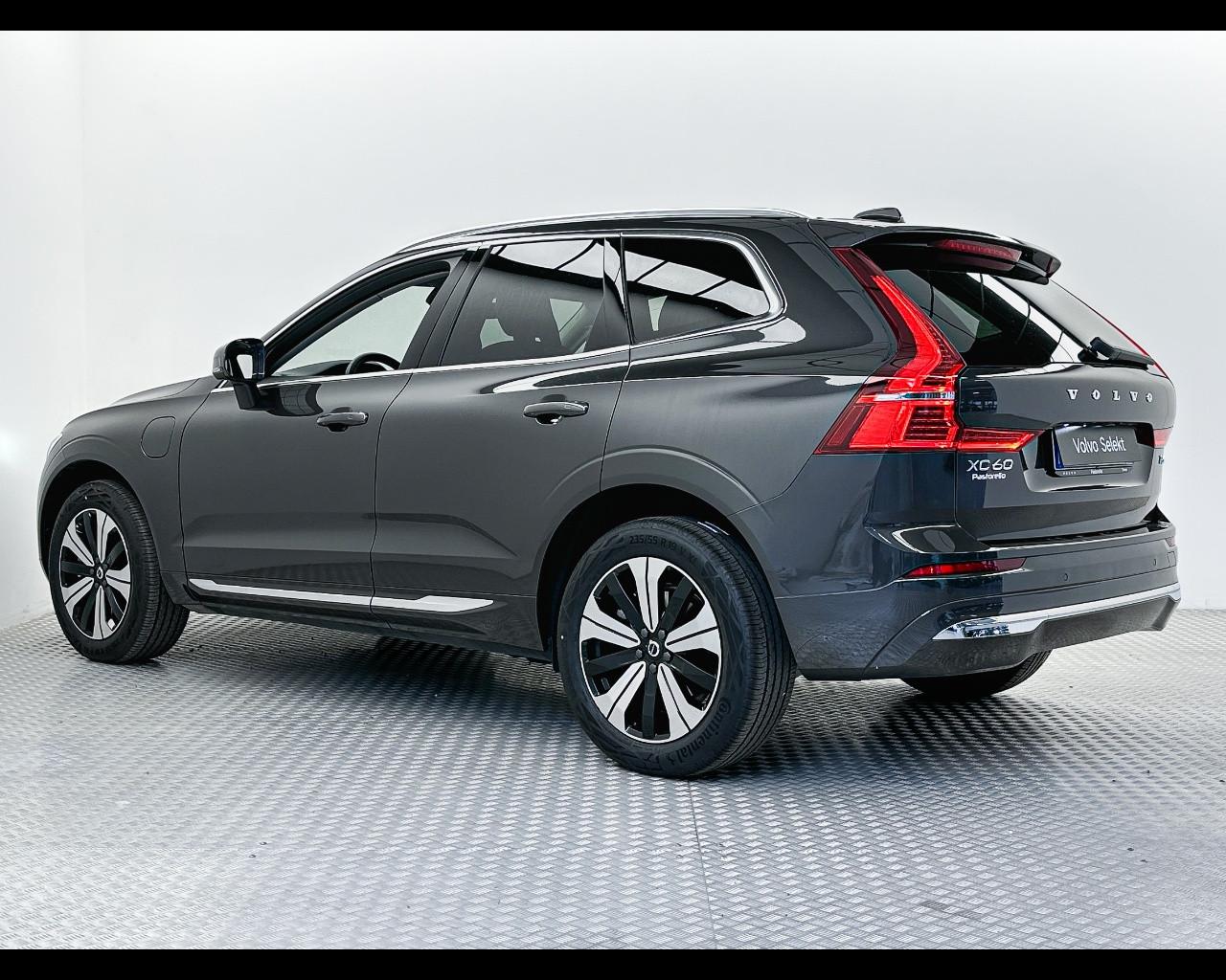 VOLVO XC60 (2017-->) - XC60 T6 Plug-in hybrid AWD automatico Plus Bright