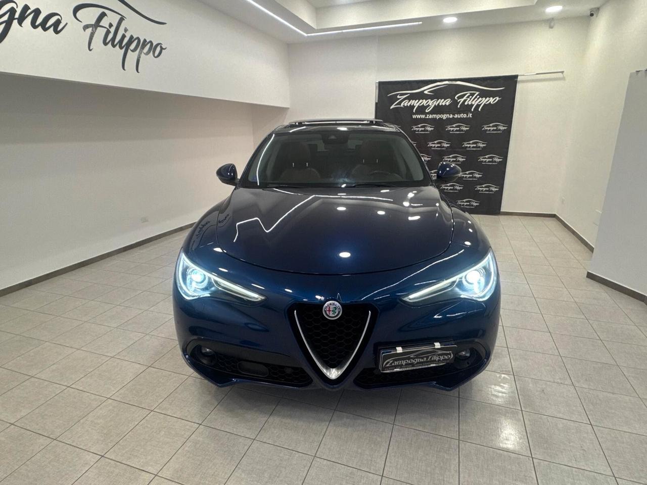 Alfa Romeo Stelvio 2.2 Q4 210 CV AT8 tetto panoramico