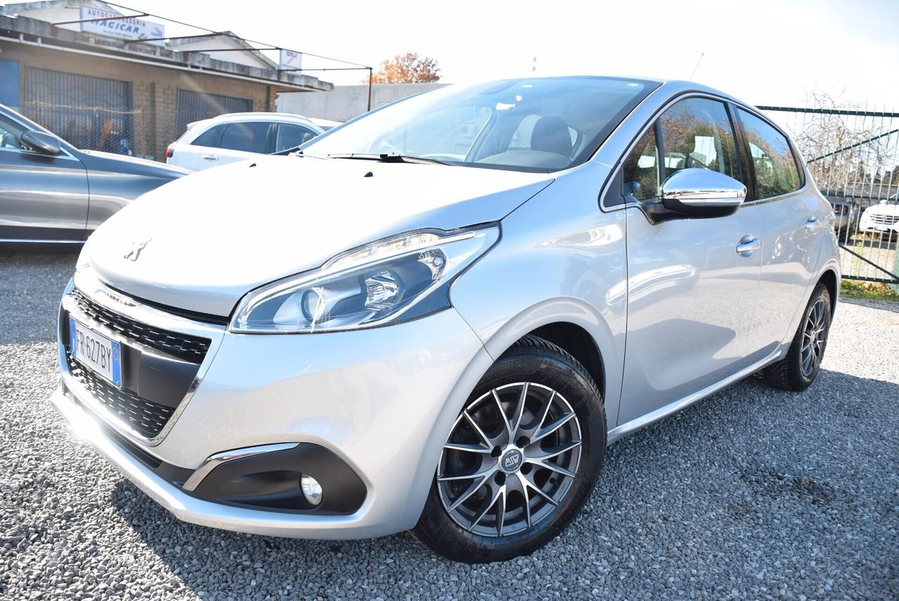 Peugeot 208 1.6HDi 75CV 5porte Allure NAV ANDROID CARPLAY CAM SENSORI CRUISE OK NEOPATENTATI