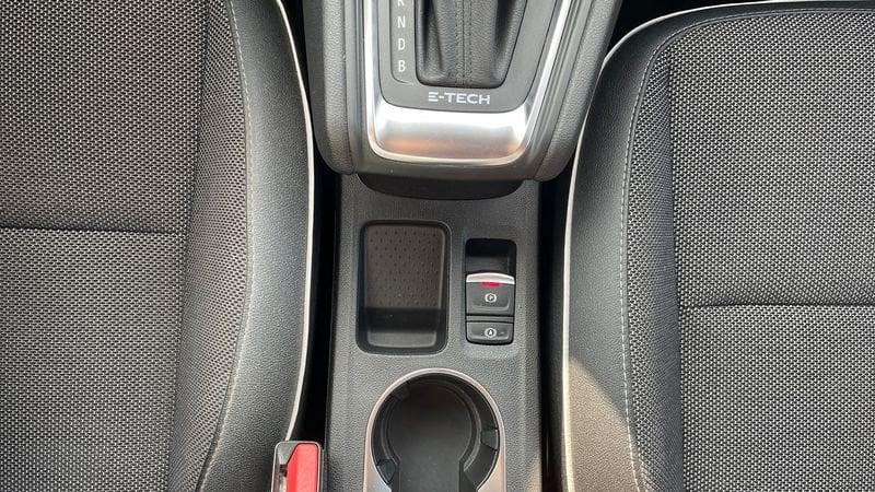 Renault Captur 1.6 E-TECH Hybrid Intens Auto 145cv