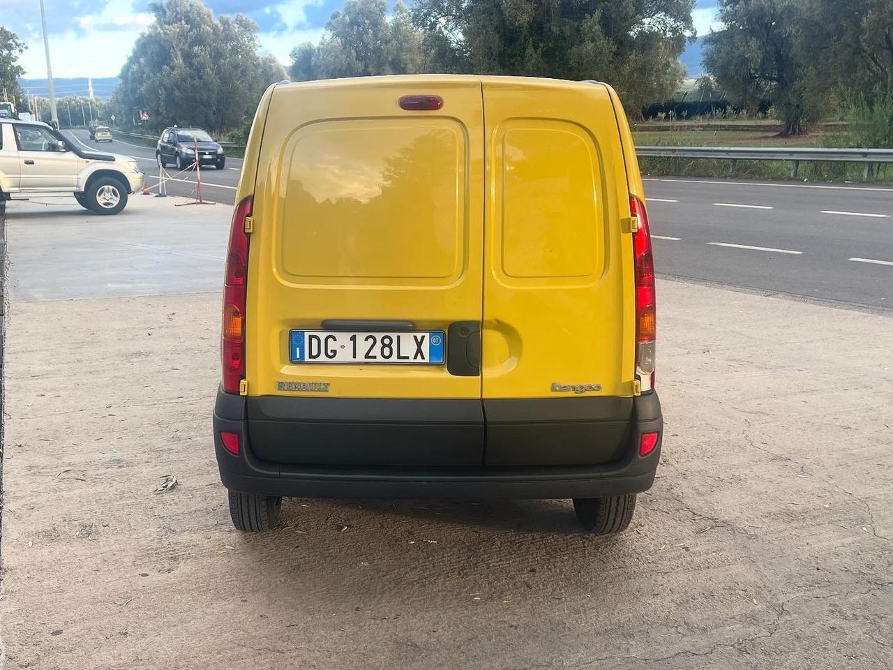 Renault Kangoo 1.2 16V 5p. Confort
