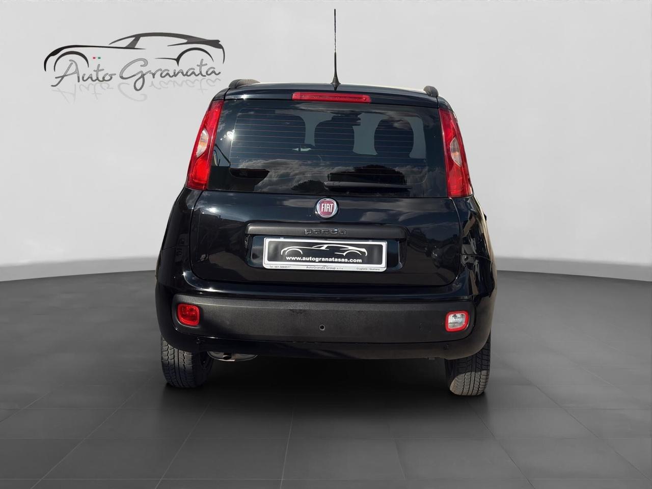 Fiat Panda 1.2 Lounge 69cv UConnect NEOPATENTATI