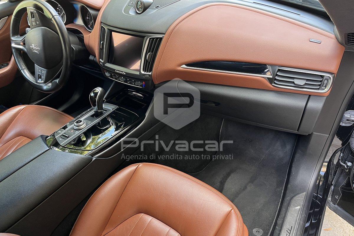 MASERATI Levante V6 Diesel 275 CV AWD