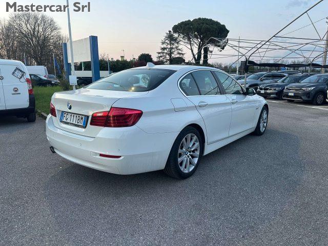 BMW 520 Serie 5 F10 Berlina 520d 190cv tg. FG111BM