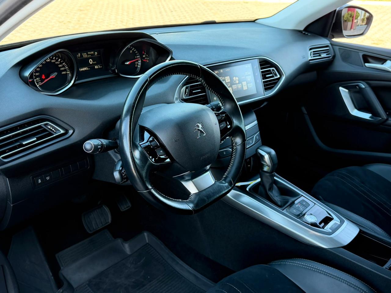 Peugeot 308 BlueHDi 120 CV Allure auto