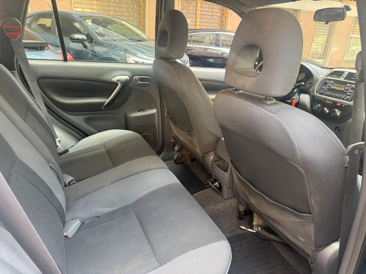 Toyota RAV 4 RAV4 2.0 Tdi D-4D cat 5 porte Sol