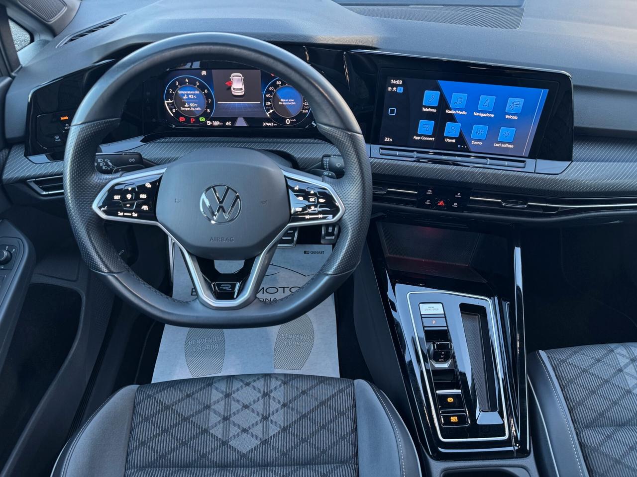 Volkswagen Golf 1.5 etsi evo R-Line 150cv dsg / NO VINCOLI