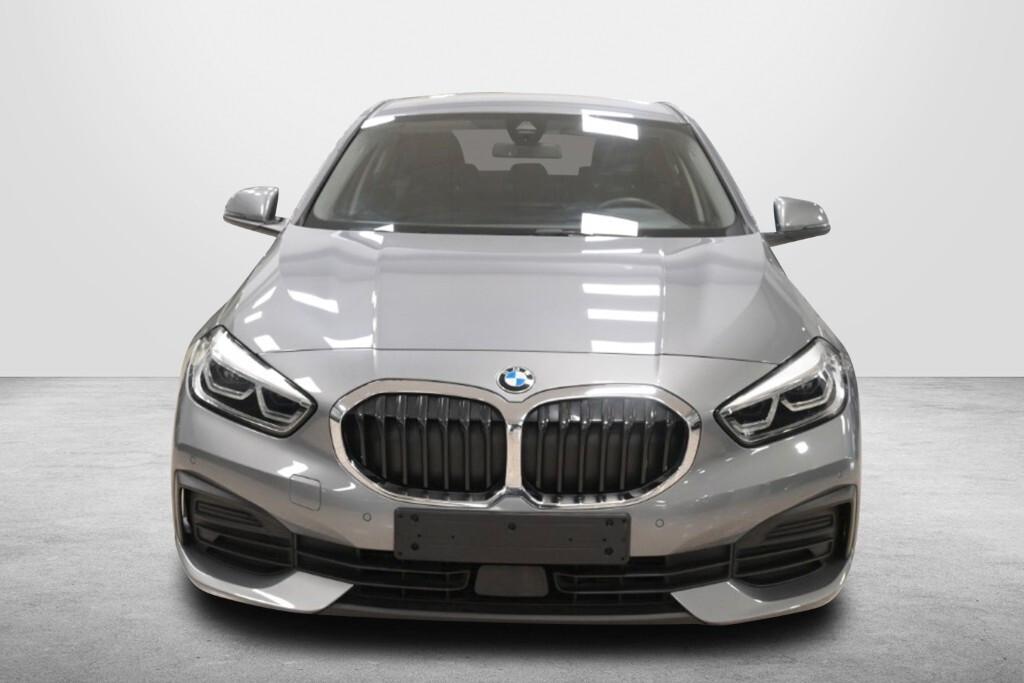 Bmw 116 116d 5p. Business Advantage