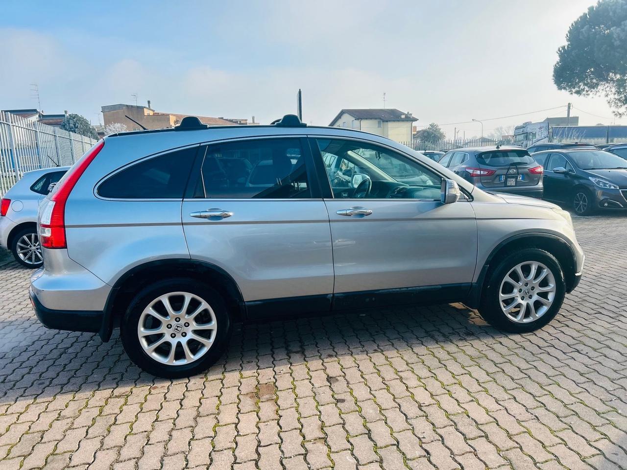 Honda CR-V 2.2 i-CTDi 16V Advance DPF