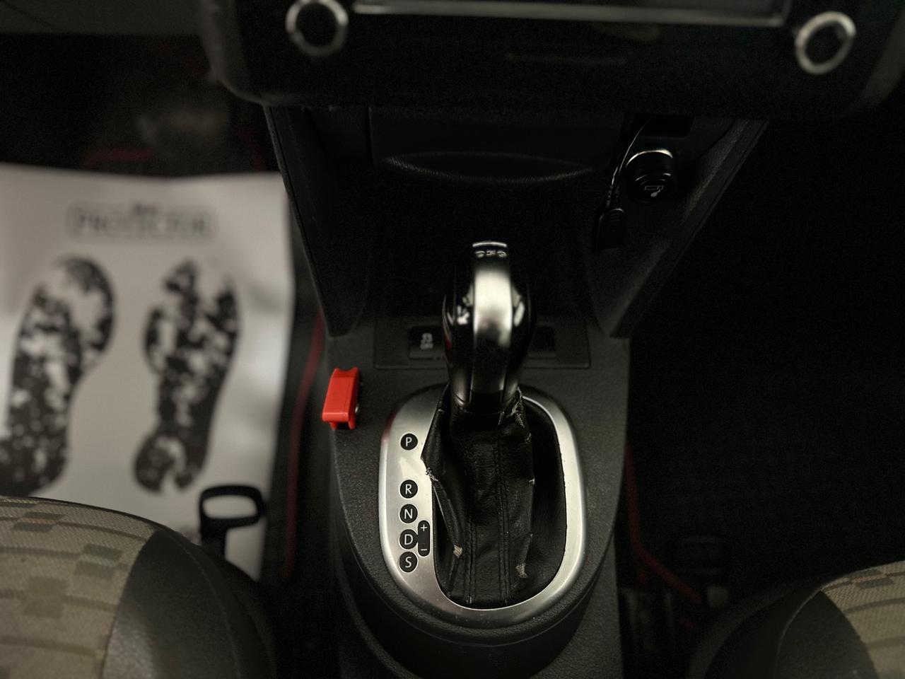 Volkswagen Caddy 1.6 TDI 102 CV DSG 4p. Van