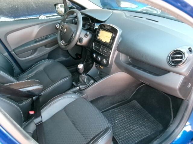 Renault Clio TCe 12V 90 CV 5 porte Moschino Life