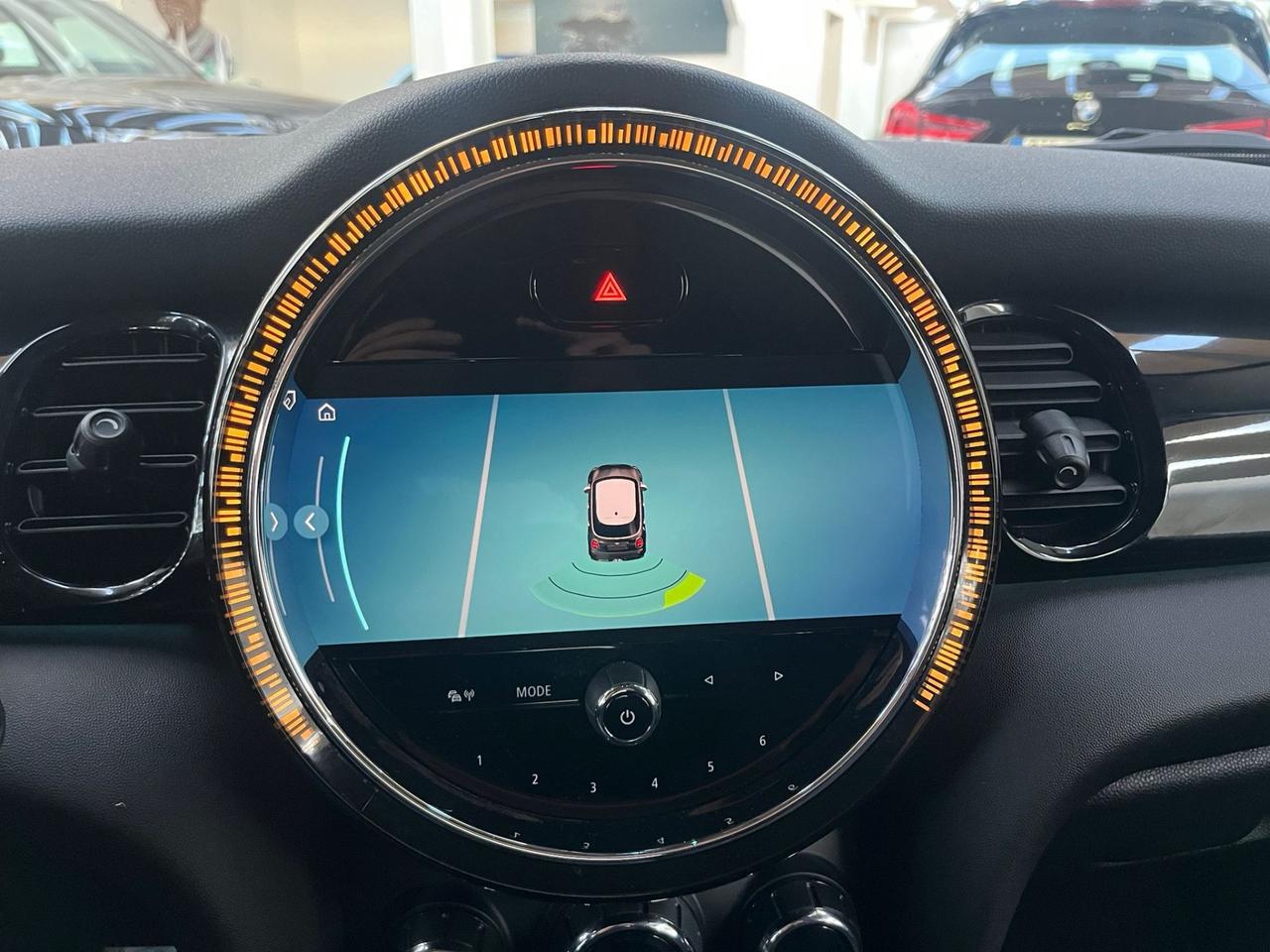 Mini 1.5 One 75 CV Essential