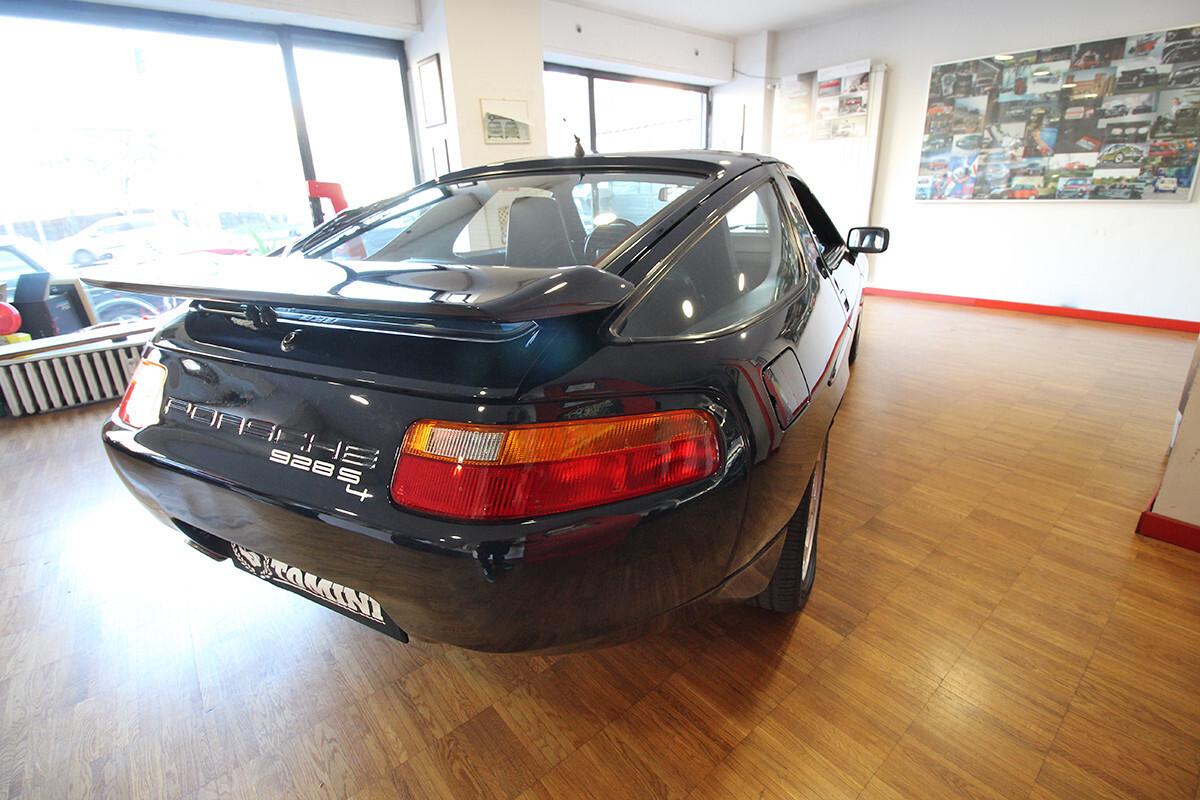 Porsche 928 5.0 S4 - ASI 320cv 4 alberi a Camme