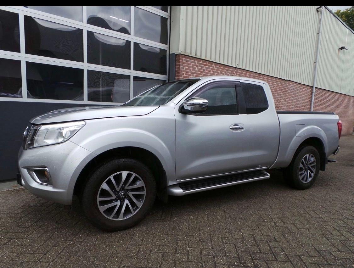 Nissan Navara 2.3 dCi 4WD King Cab Telaio Visia * Differenziale Autobloc Hard top