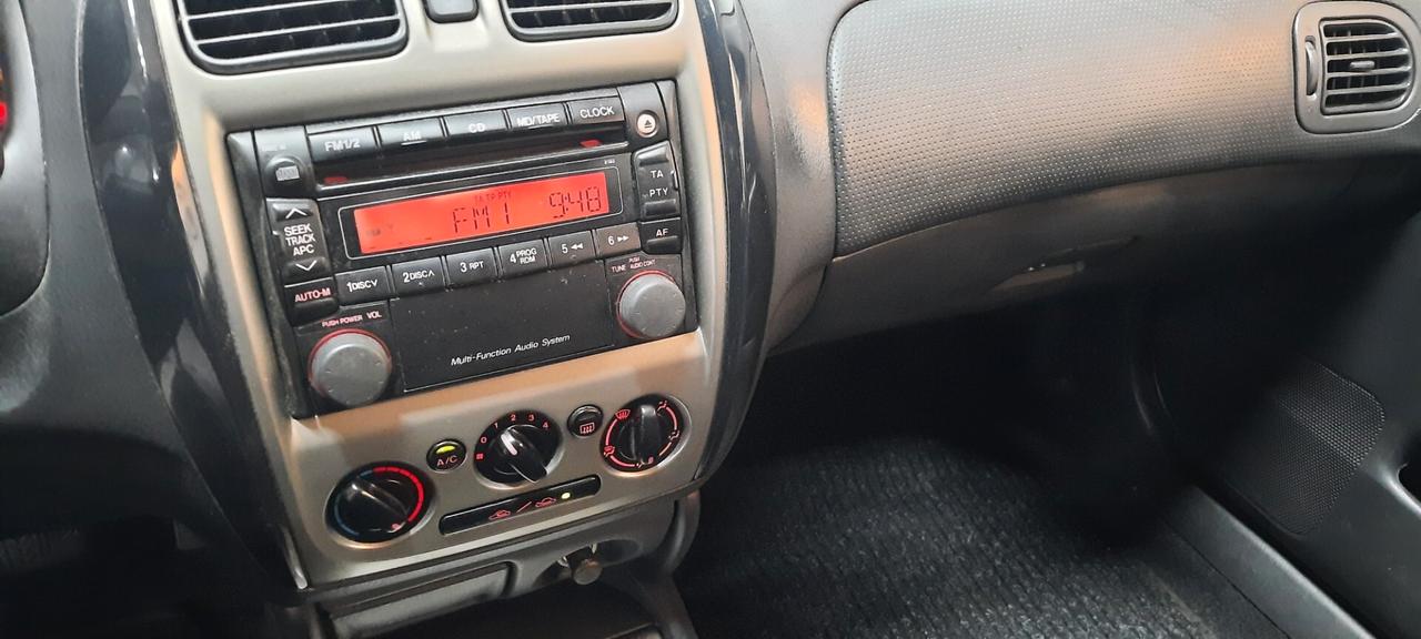 Mazda 323 F 1.6i 16V cat 5 porte Touring