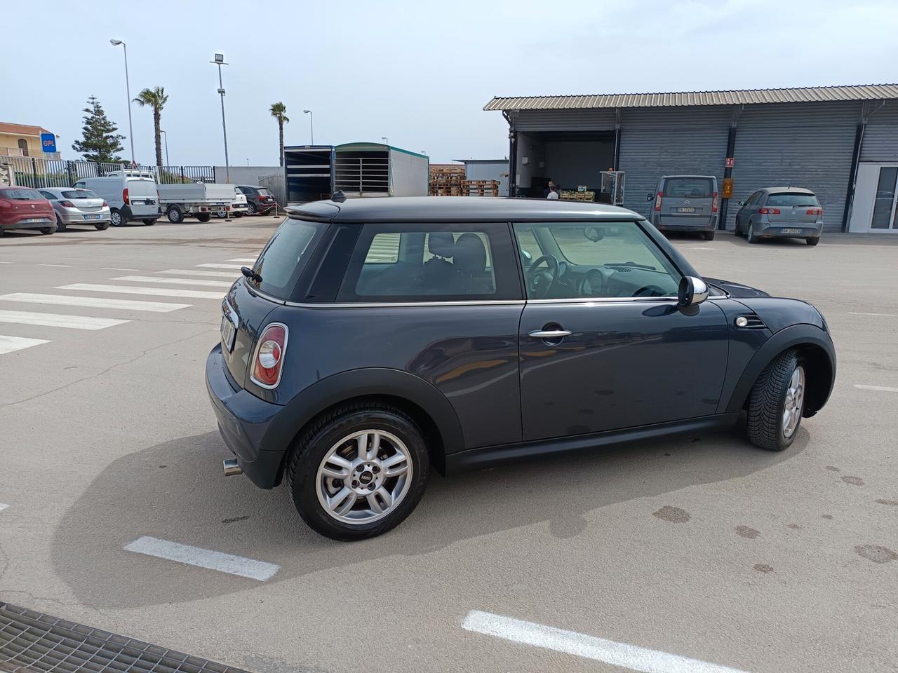Mini 1.6 16V One (72kW) NEO