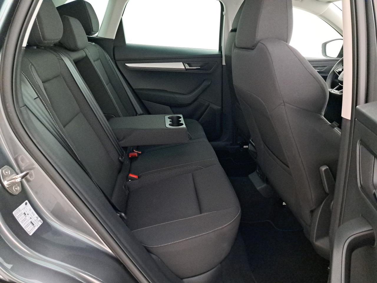 Skoda Karoq 1.0 tsi executive 115cv