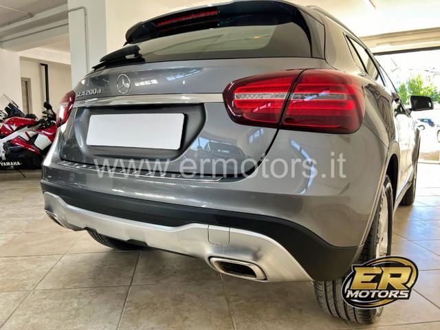 MERCEDES-BENZ GLA 200 d Automatic Business Unico Proprietario