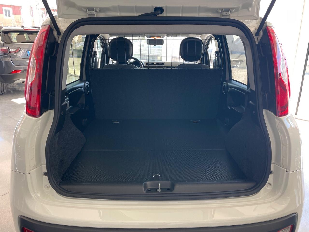 Fiat Panda 1.0 GSE S&S Hybrid Pop Van 2 posti