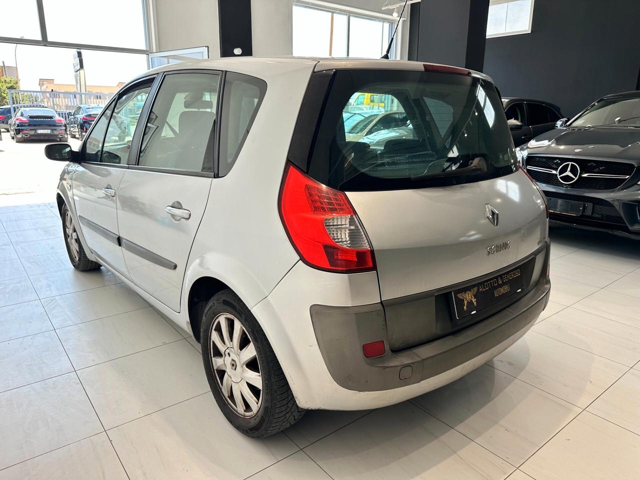 Renault Scenic 1.5 dCi105CV Exception 2007