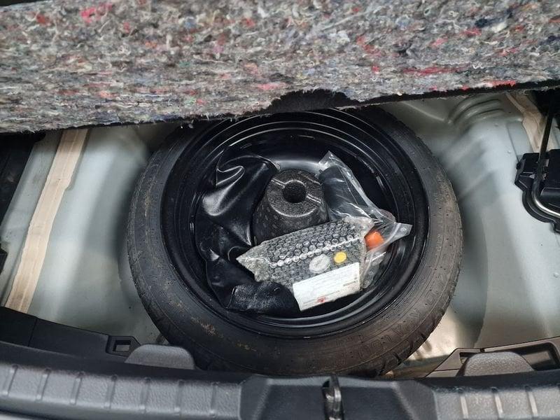 Toyota Yaris Yaris 1.0 5 porte Lounge