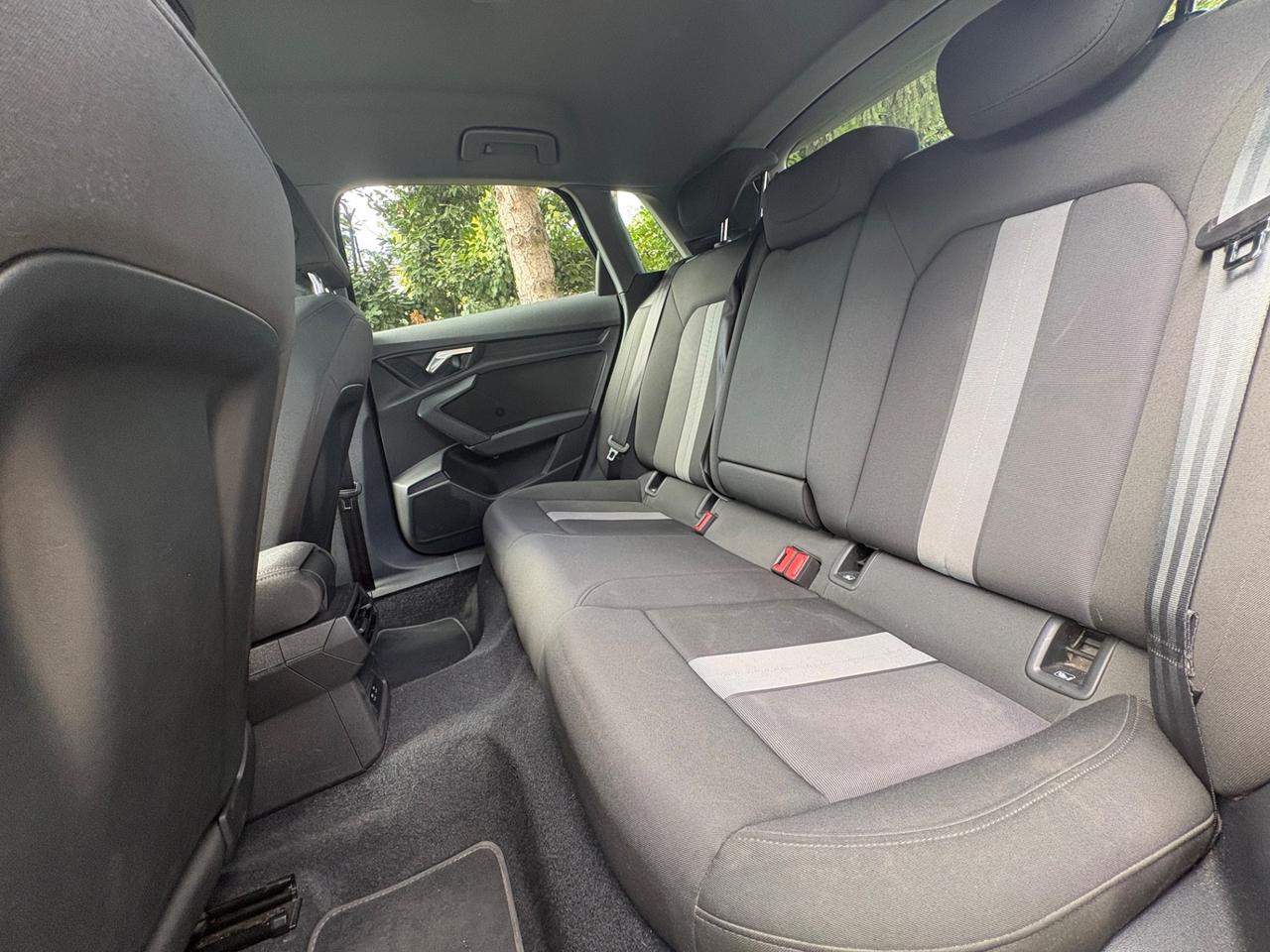 Audi A3 SPB 30 2.0 TDI Business 116cv