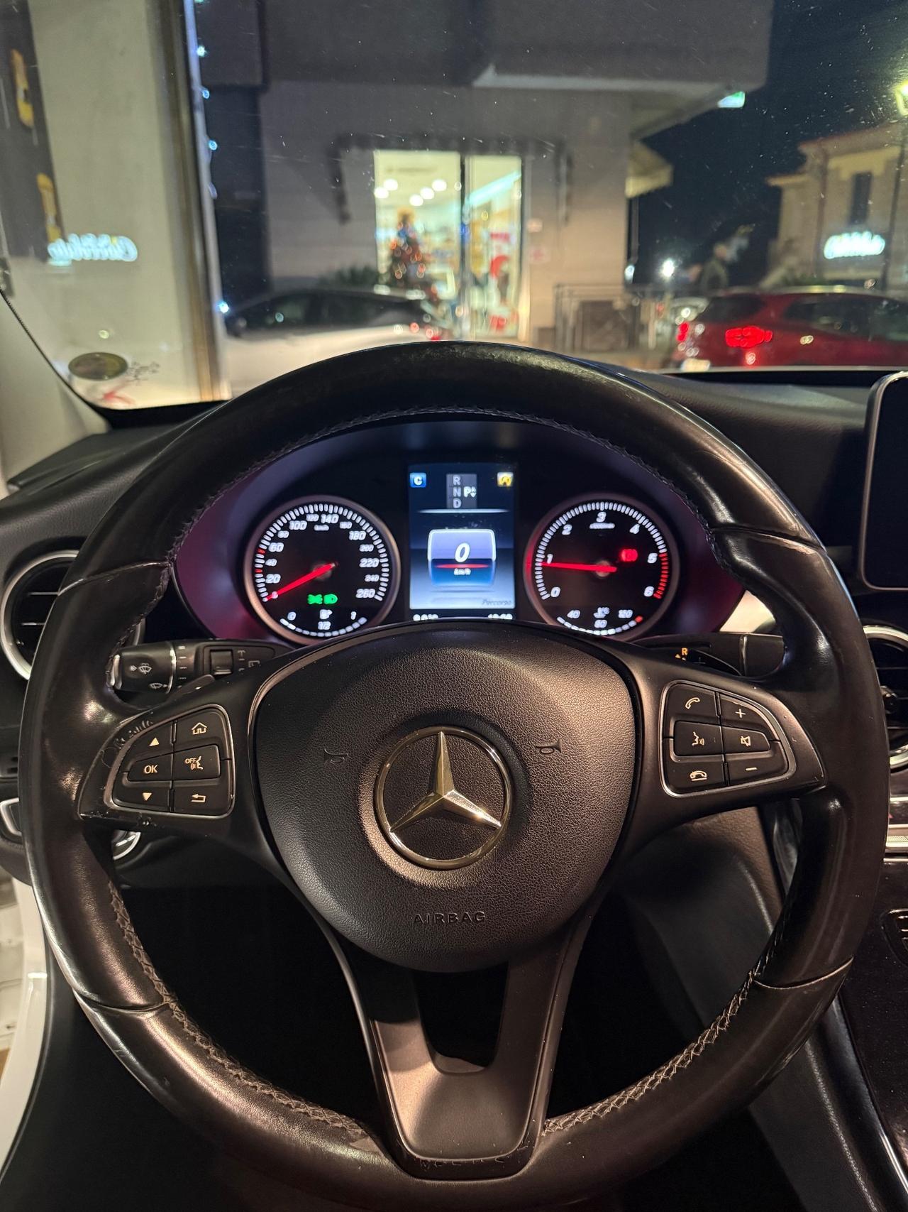 Mercedes-benz C 200 d Premium Plus