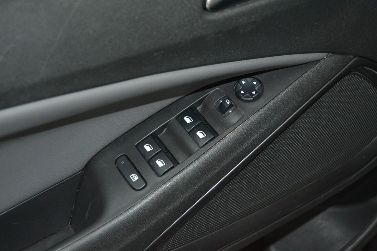 Opel Crossland X 1.6 D 100CV Ultimate Navi/UniPro