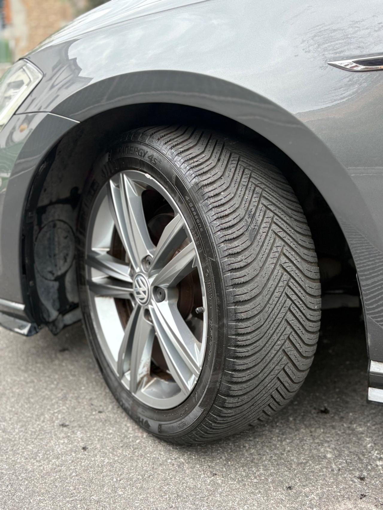 Volkswagen Golf 1.6 TDI 115 CV R-LINE