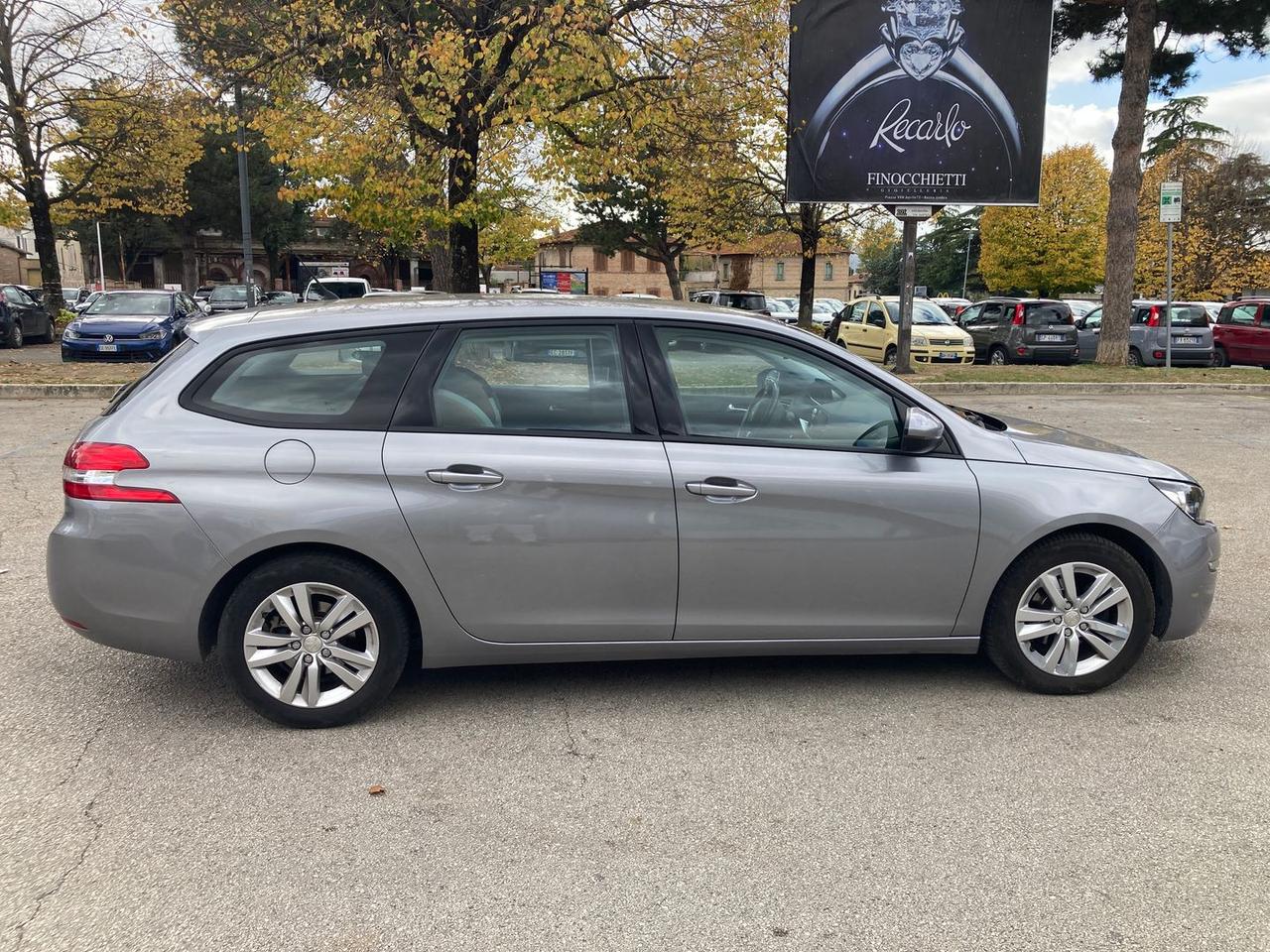 Peugeot 308 SW 1.6 Blue HDI 100 #7526