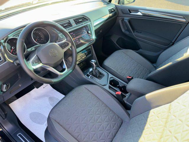 VOLKSWAGEN Tiguan 2.0 TDI 150 CV SCR DSG LIFE *UNIPROPRIETARIO*