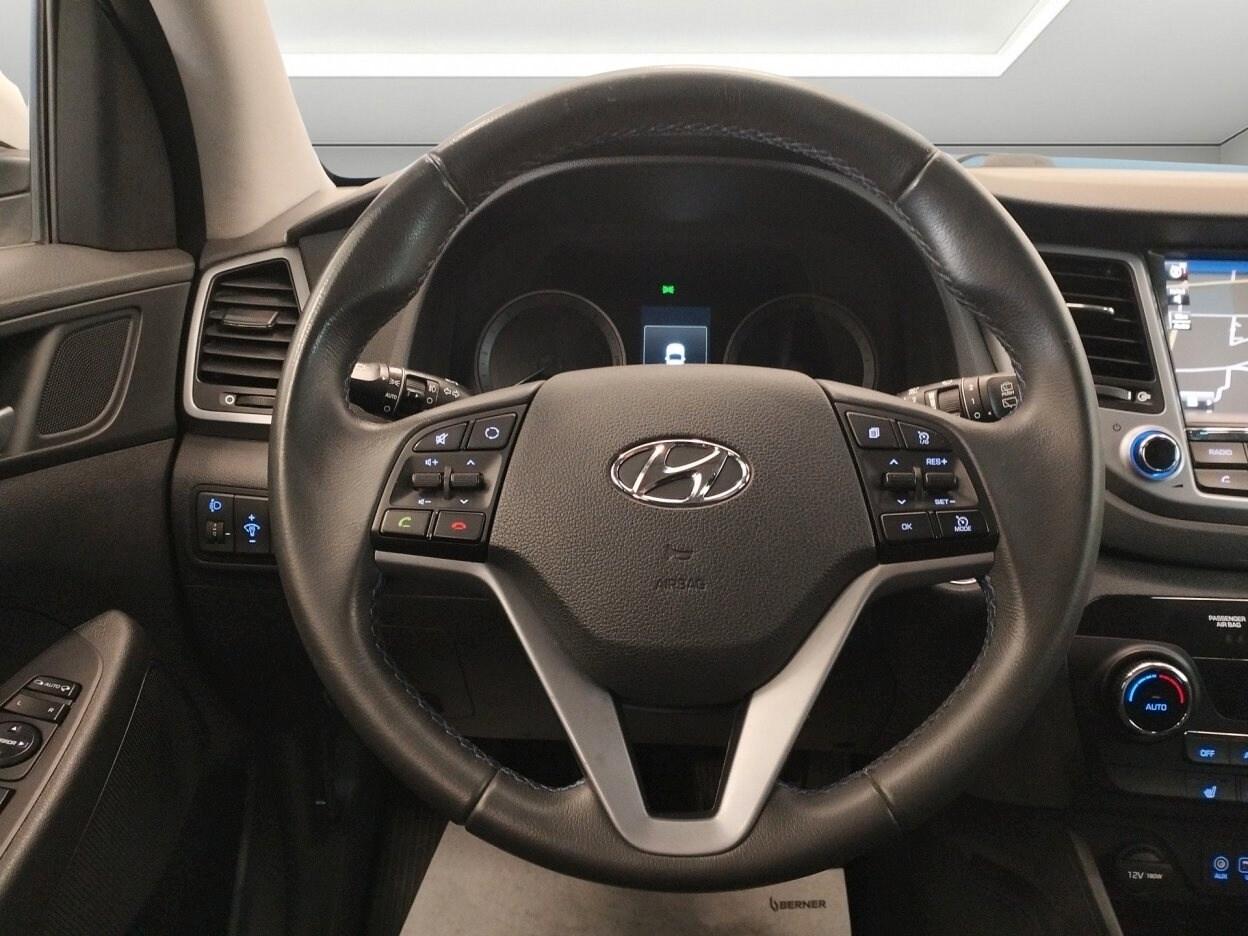 HYUNDAI Tucson 2ª serie Tucson 1.7 CRDi XPossible