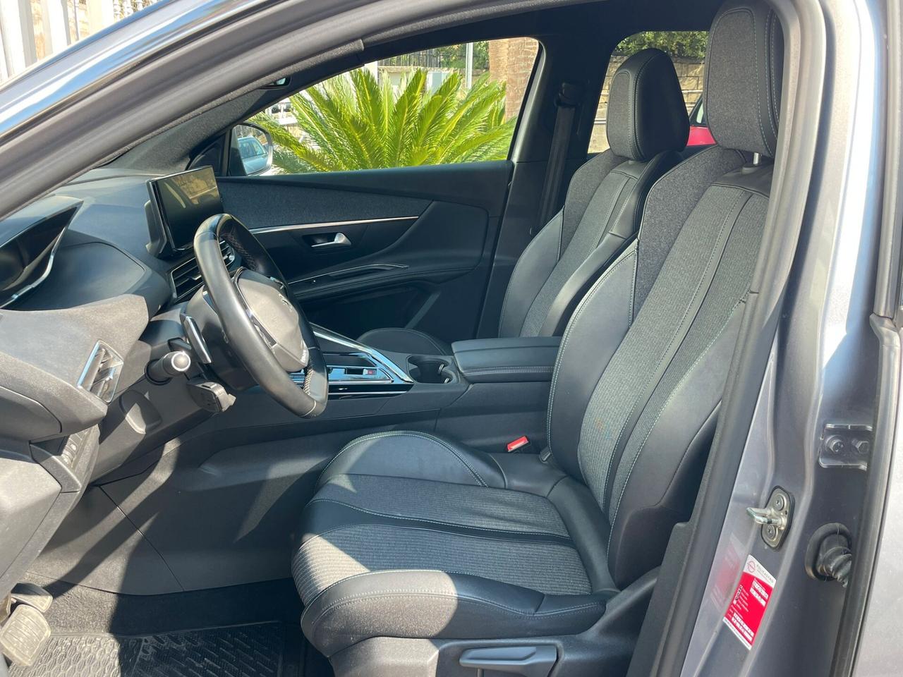 Peugeot 3008 BlueHDi 130 S&S EAT8 Allure Pack