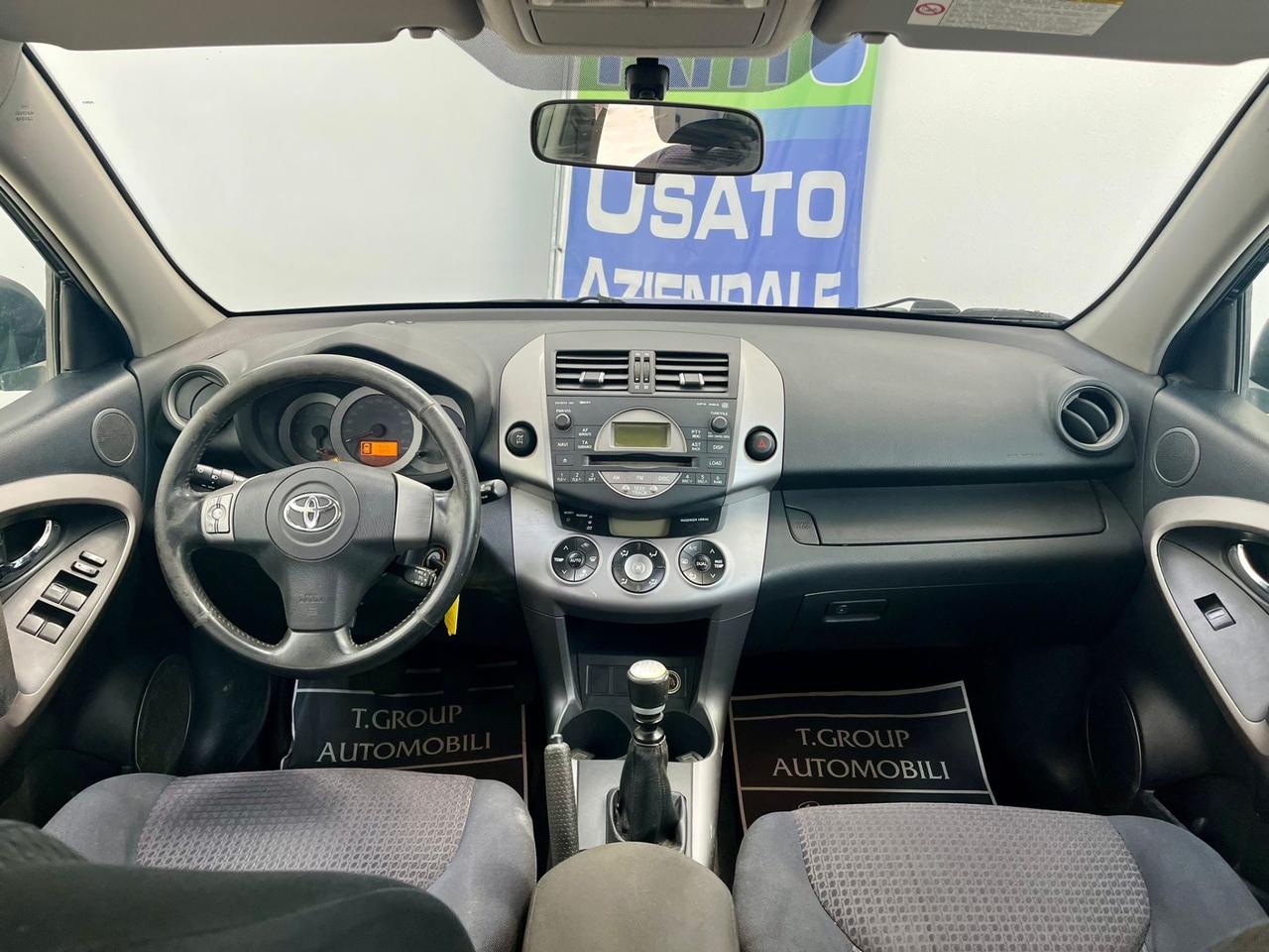 Toyota RAV 4 RAV4 2.2 D-4D 177 CV Sol Plus