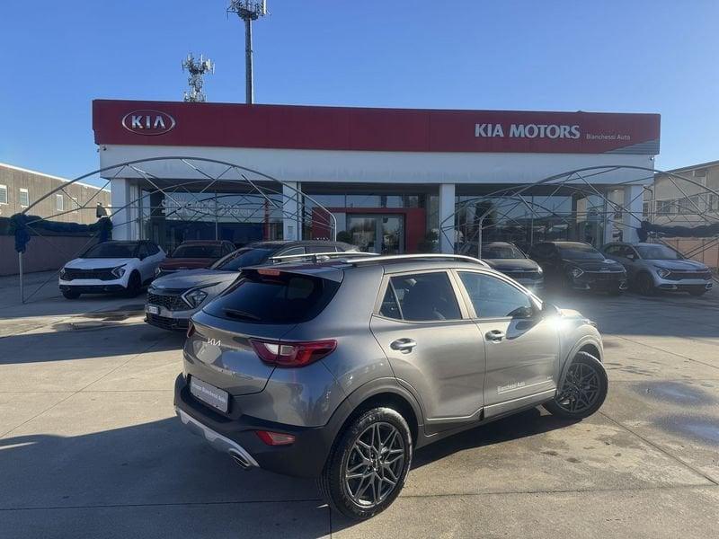 KIA Stonic 1.0 T-GDi 100 CV MHEV MT Black Edition