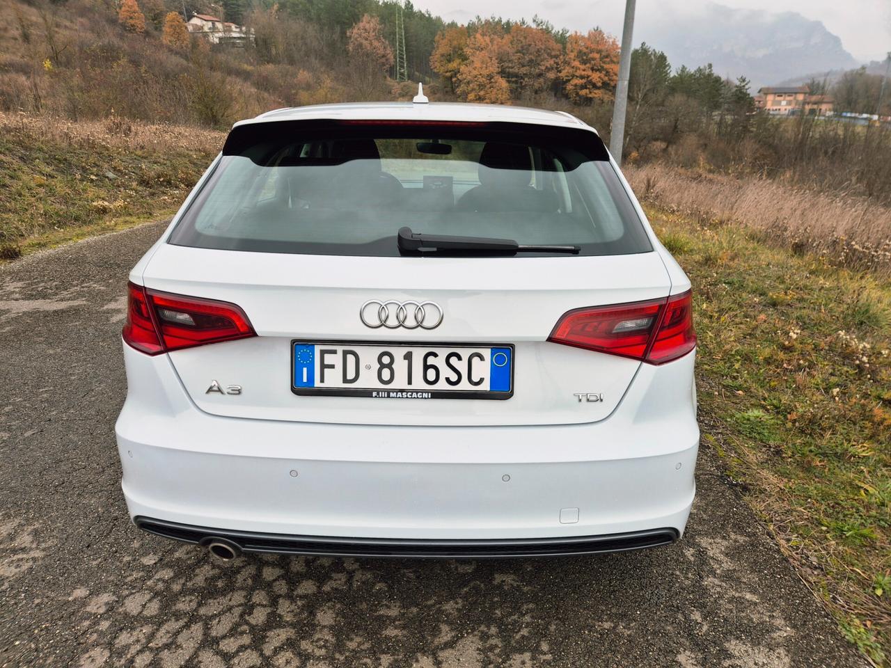 Audi A3 SPB 1.6 TDI clean diesel Ambition