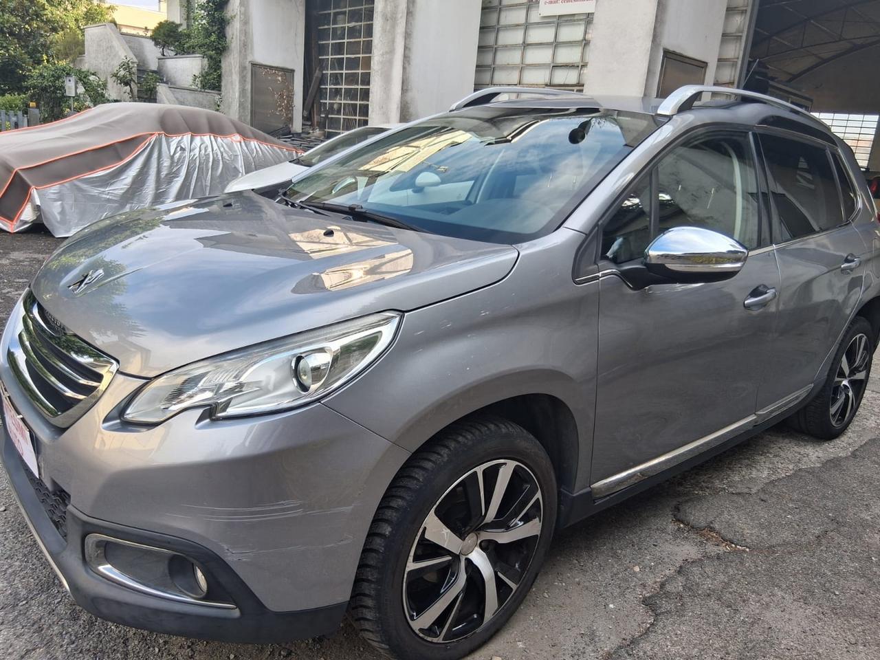Peugeot 2008 1.6 e-HDi 92 CV Stop&Start Urban Cross
