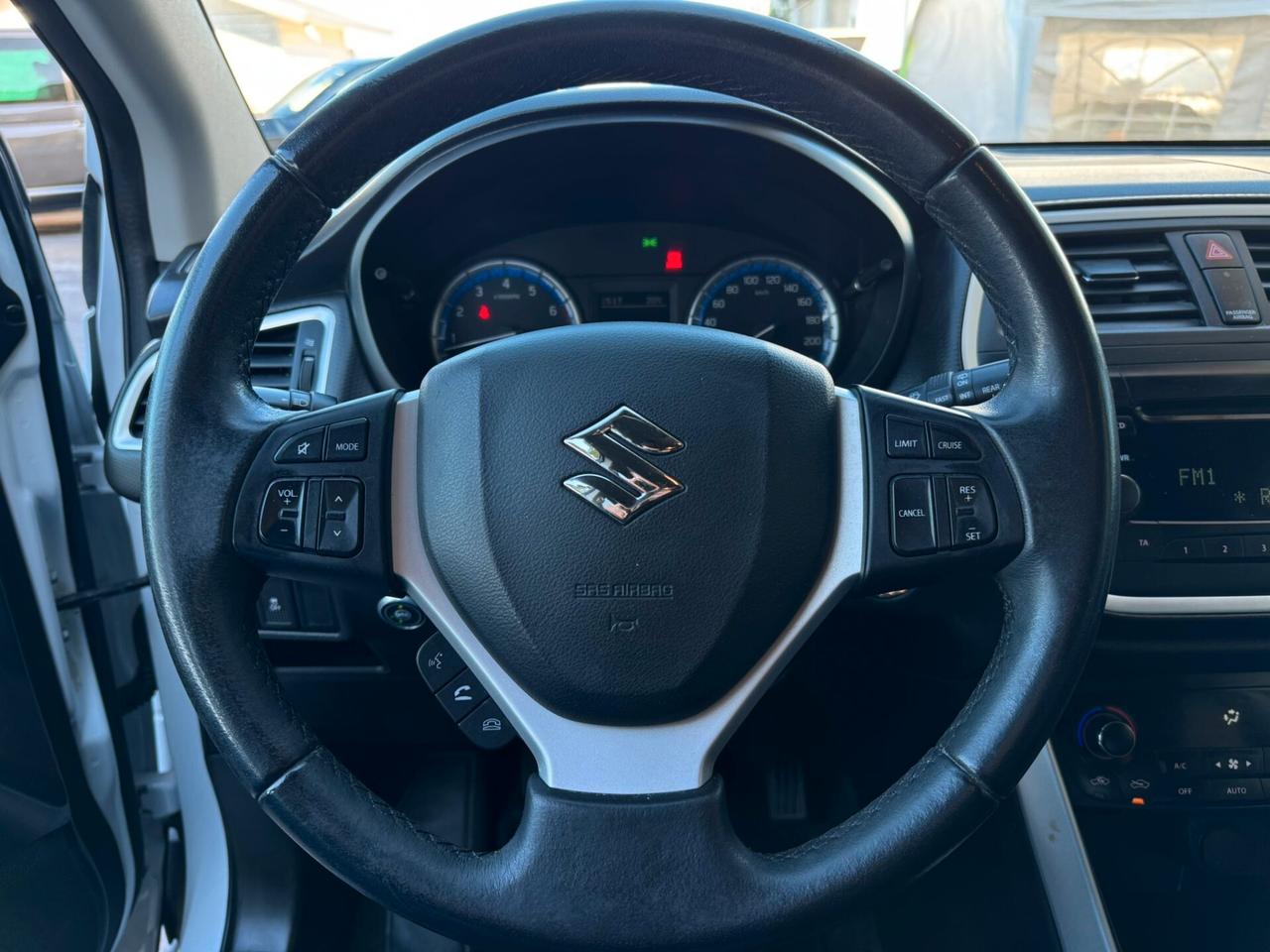 Suzuki S-Cross 1.6 VVT Plus GPL