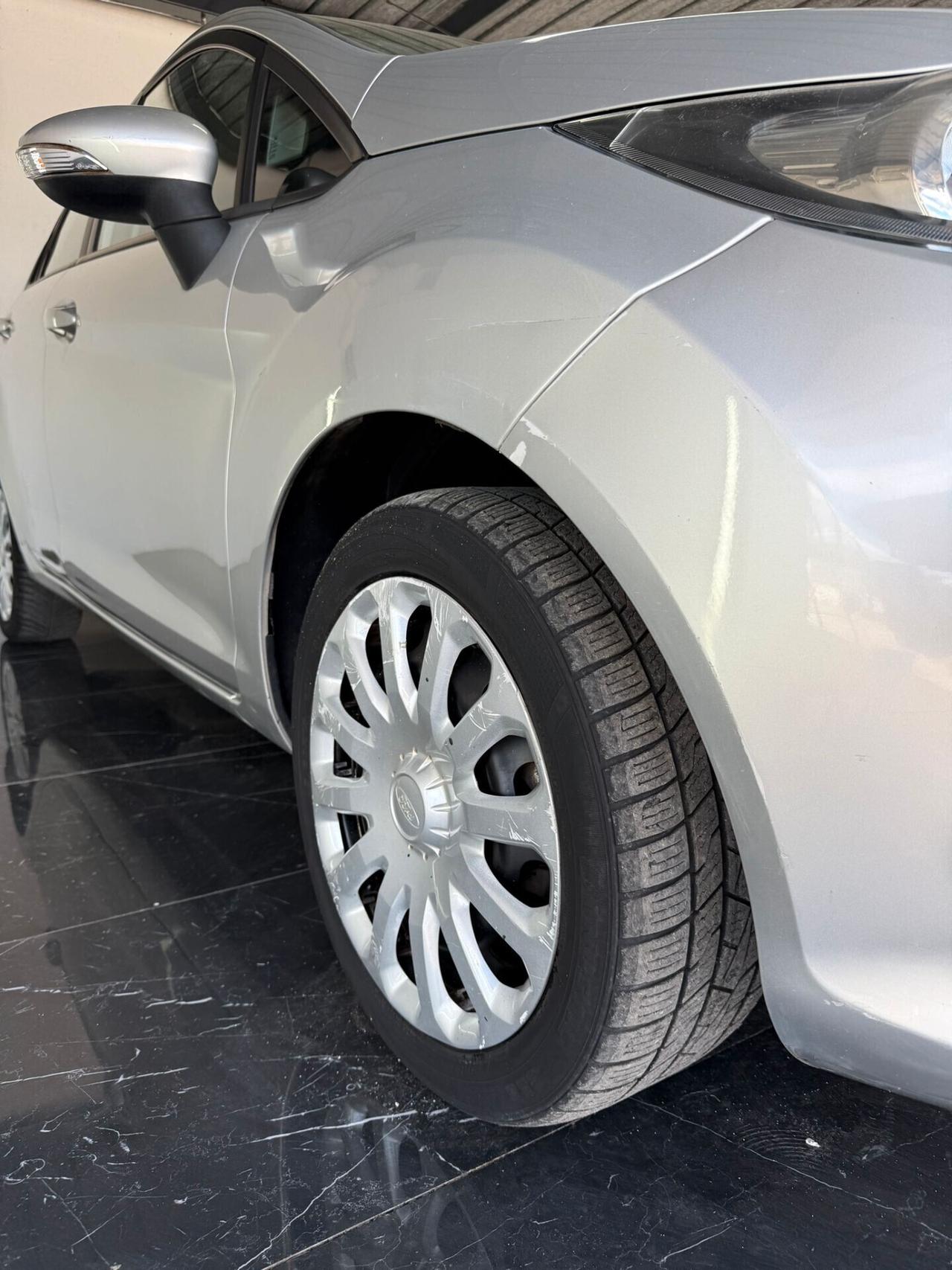 Ford Fiesta Fiesta+ 1.4 5 porte Bz.- GPL
